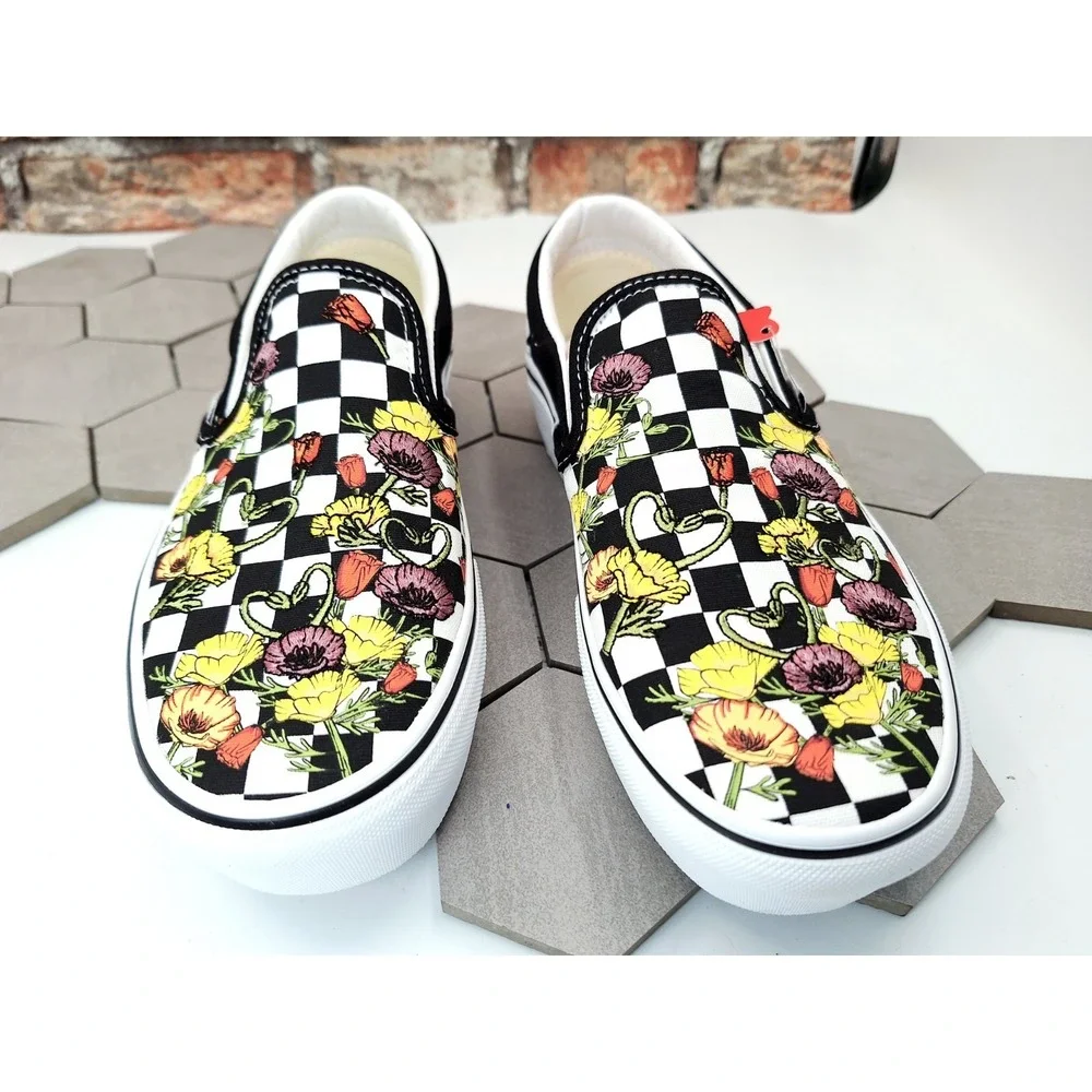 Vans  Classic Slipon Poppy Checkerboard Flower Women Sz 7 Lifted Platform 1.5 in - Picture 12 of 12